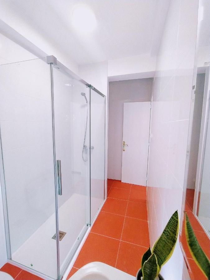 Alojamiento Caldas Centro Caldas De Reis Exterior photo